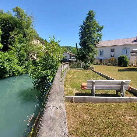 Nyaraló Maison Avec Piscine Et Riviere Couze-et-Saint-Front