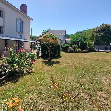Maison Avec Piscine Et Riviere Nyaraló *