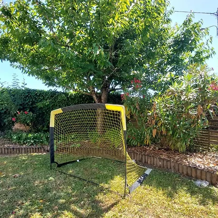 Maison Avec Piscine Et Riviere Hébergement de vacances *